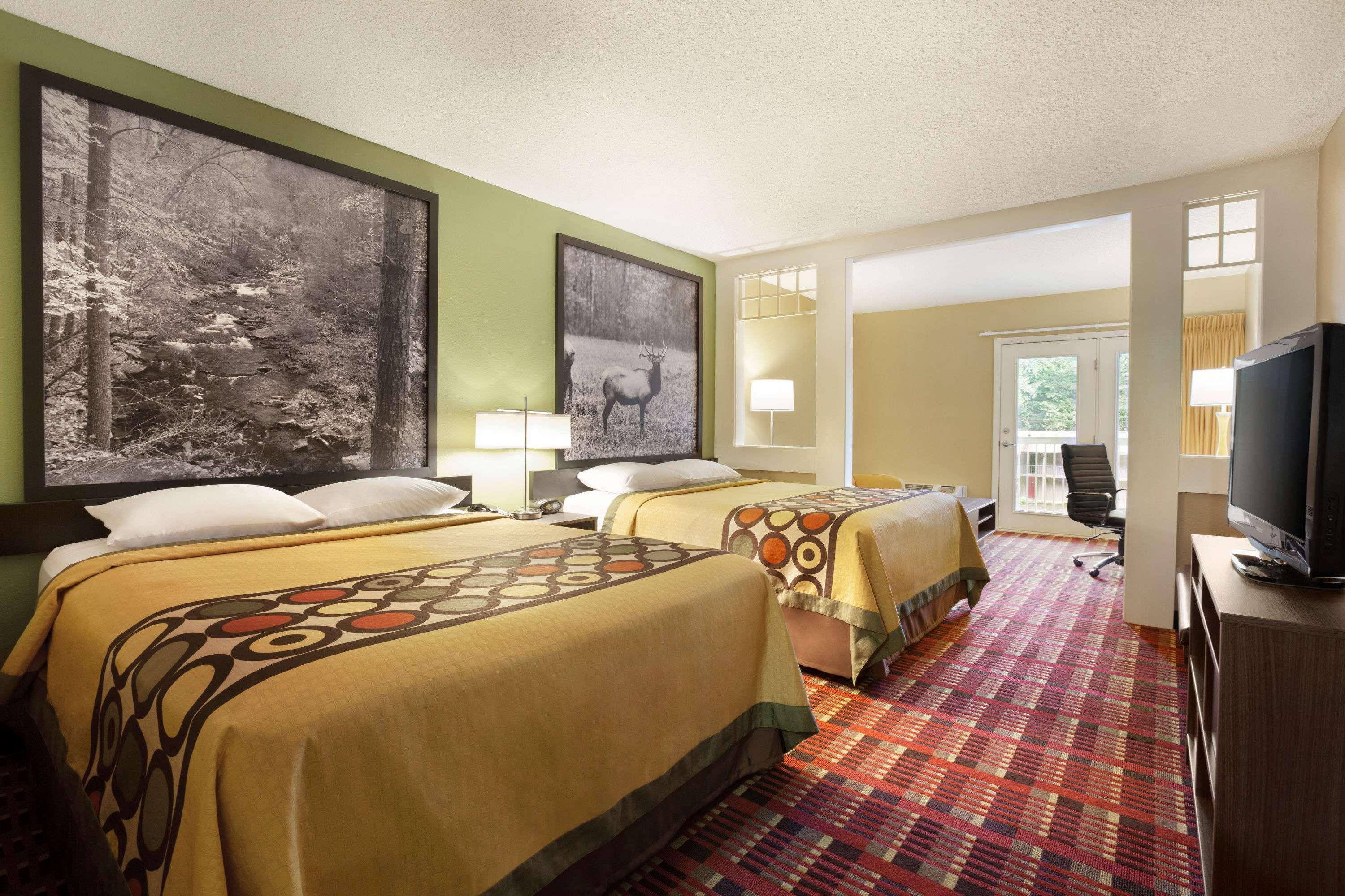 Super 8 By Wyndham Cherokee Exterior foto