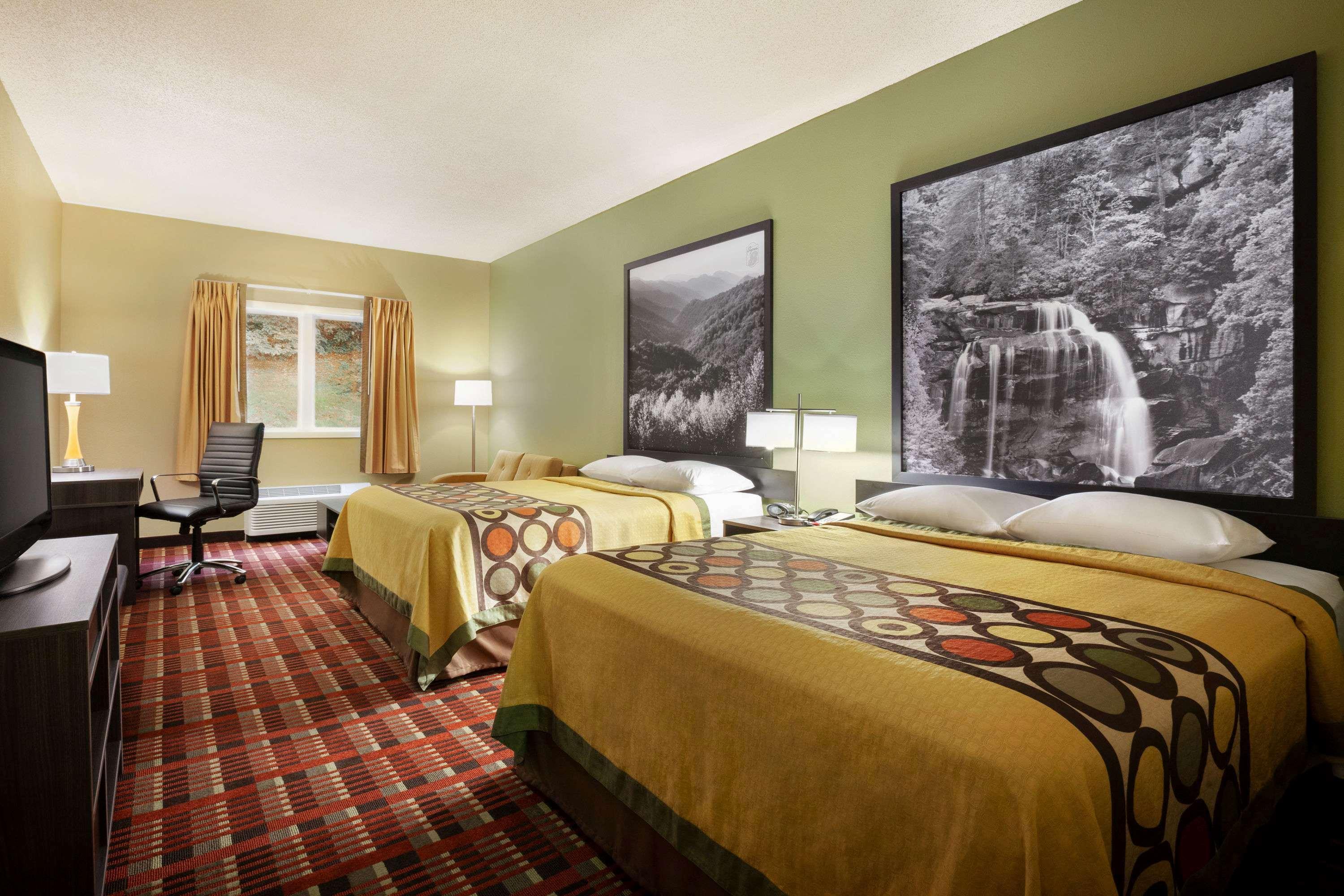 Super 8 By Wyndham Cherokee Exterior foto